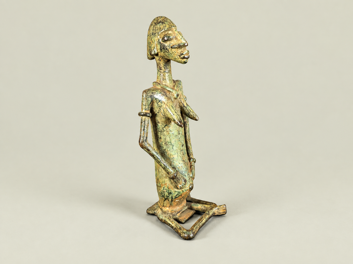 Dogon Kneeling Woman Figure – African Bronze – Handmade in Mali
