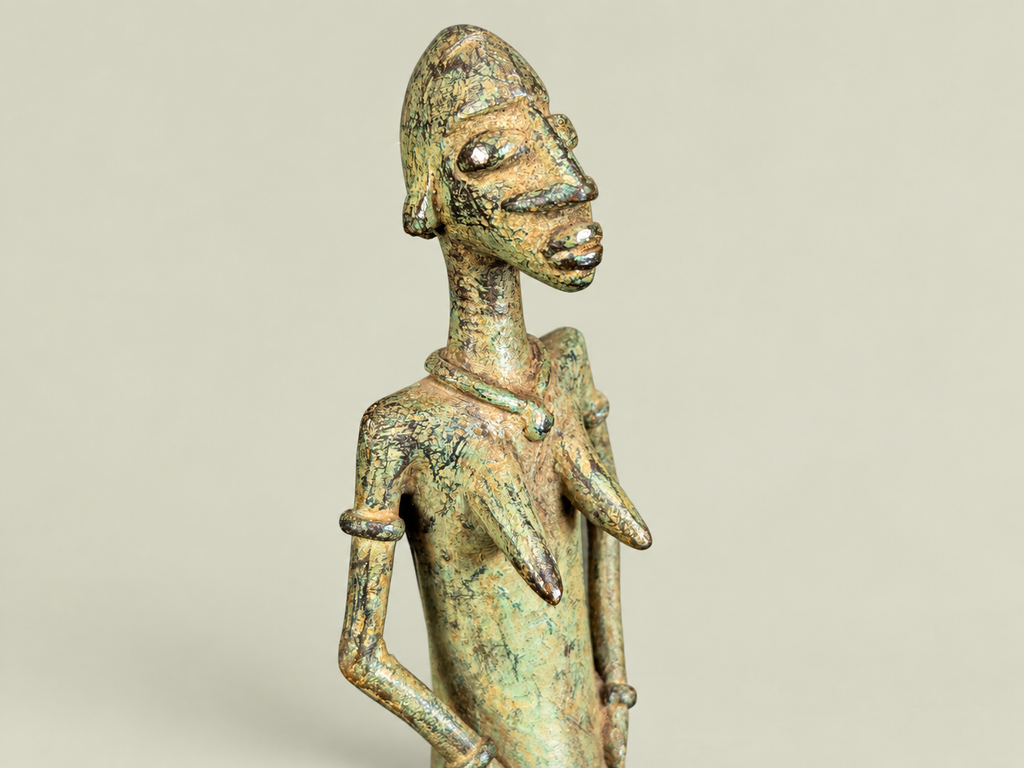 Dogon Kneeling Woman Figure – African Bronze – Handmade in Mali