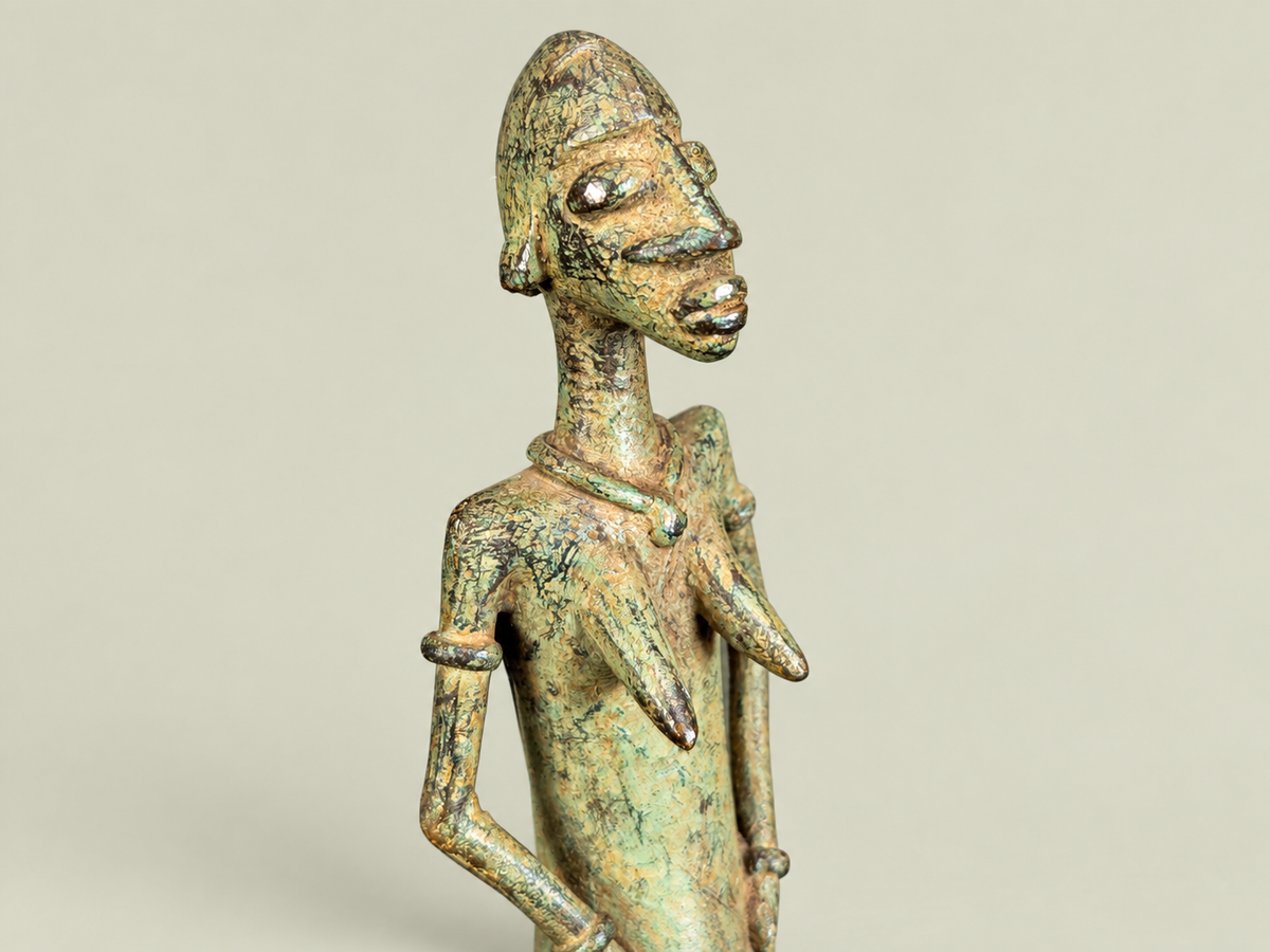 Dogon Kneeling Woman Figure – African Bronze – Handmade in Mali
