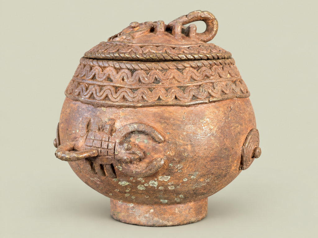 Dogon Bronze Cup with Scorpion Lid – African Bronze – Handmade in Mali